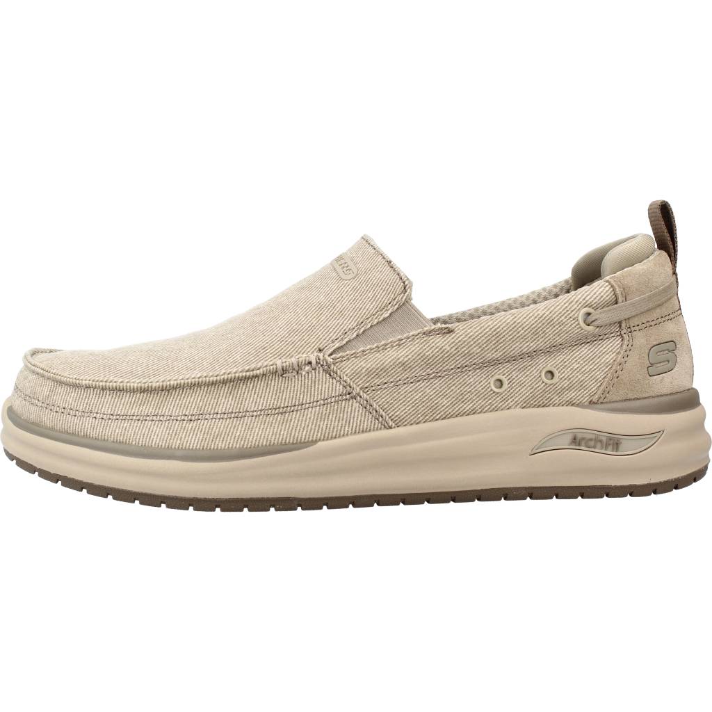 SKECHERS ARCH FIT MELO en color BEIS  (2)