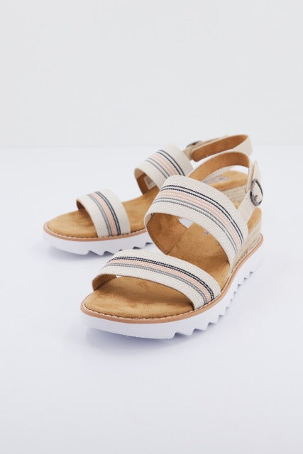 SKECHERS  DESERT KISS H en color BEIS  (1)