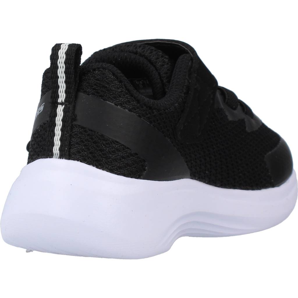 SKECHERS SELECTORS en color NEGRO  (3)