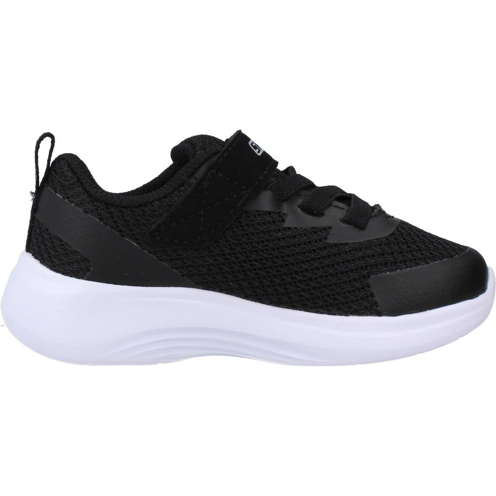 SKECHERS SELECTORS en color NEGRO  (4)