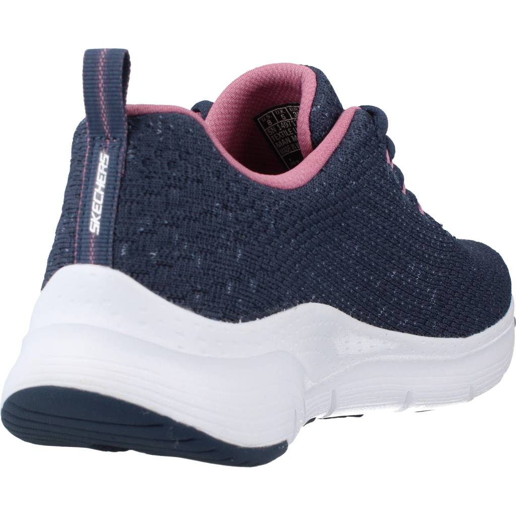 SKECHERS S ARCH FIT en color AZUL  (3)