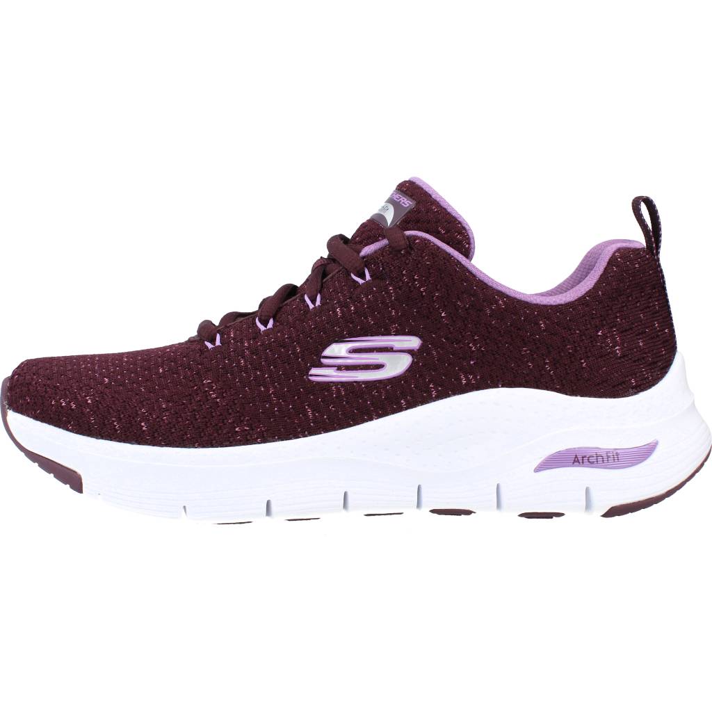 SKECHERS S ARCH FIT en color BURDEOS  (2)