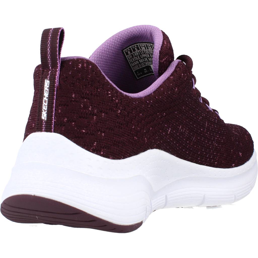 SKECHERS S ARCH FIT en color BURDEOS  (3)