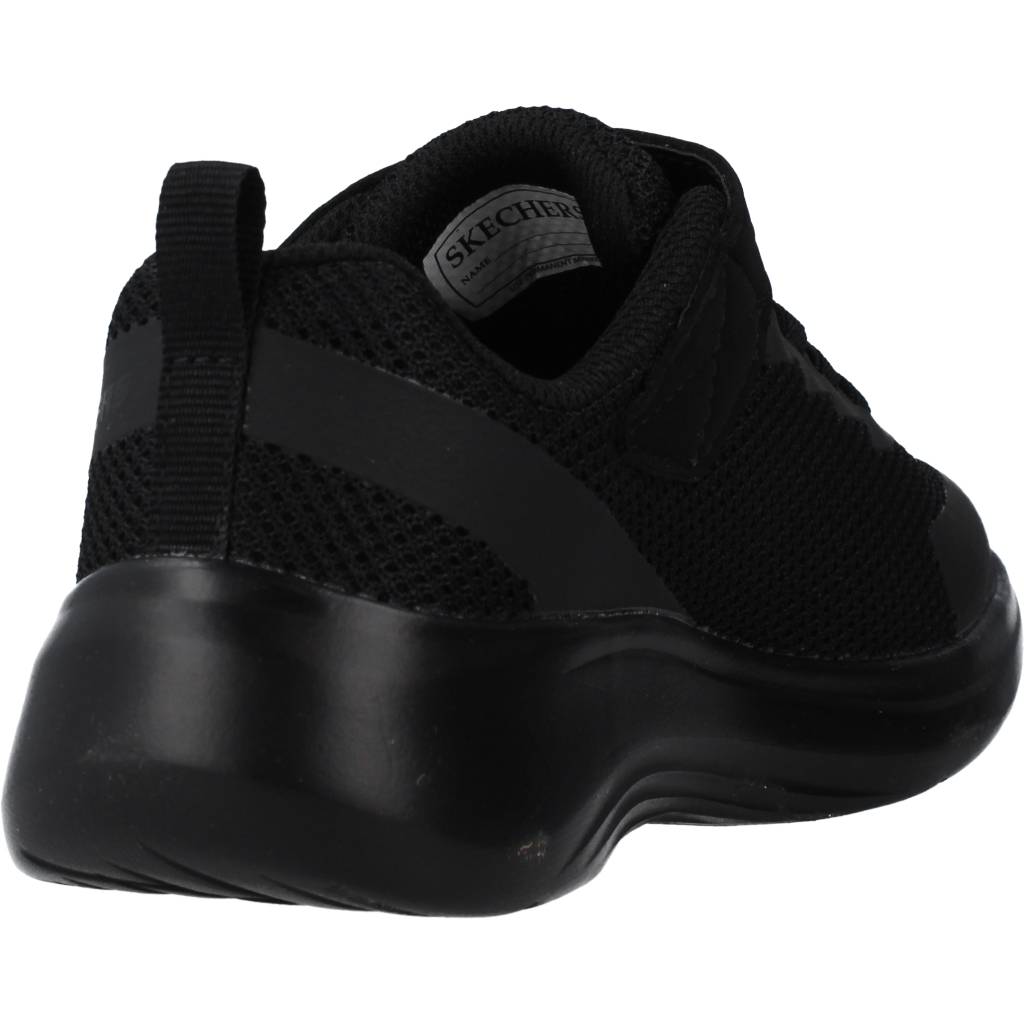 SKECHERS  SELECTORS en color NEGRO  (3)