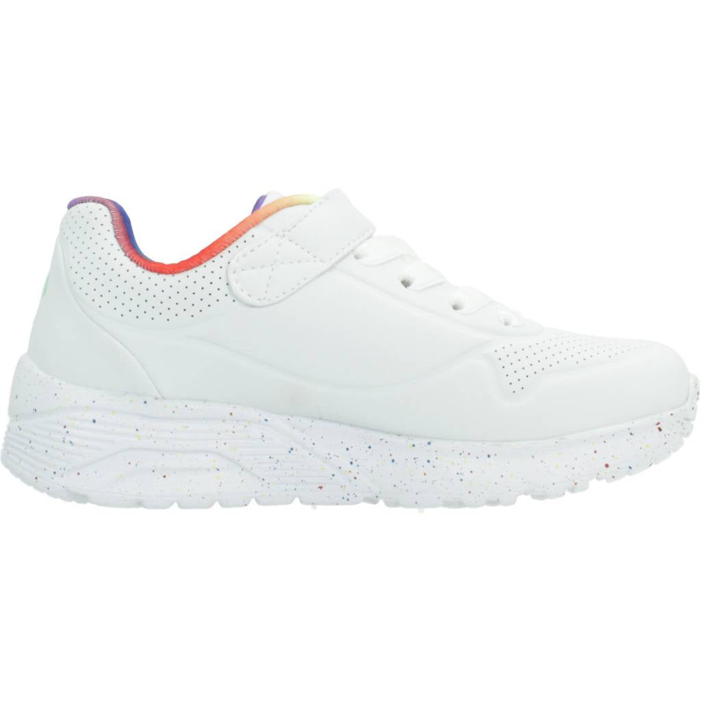 SKECHERS UNO LITE GORE en color BLANCO  (4)