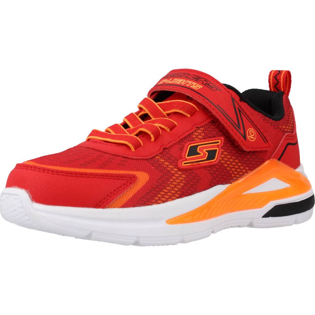 SKECHERS TRI-NAMICS en color ROJO  (1)