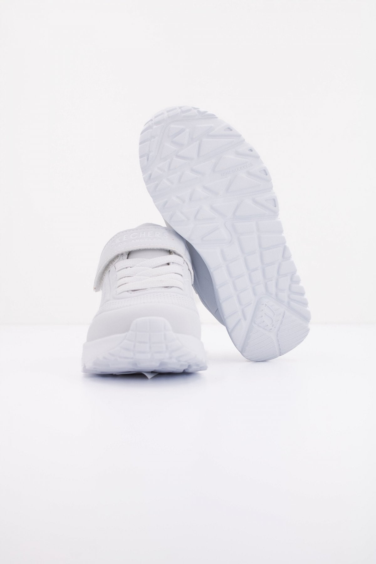 SKECHERS UNO LITE en color BLANCO  (5)