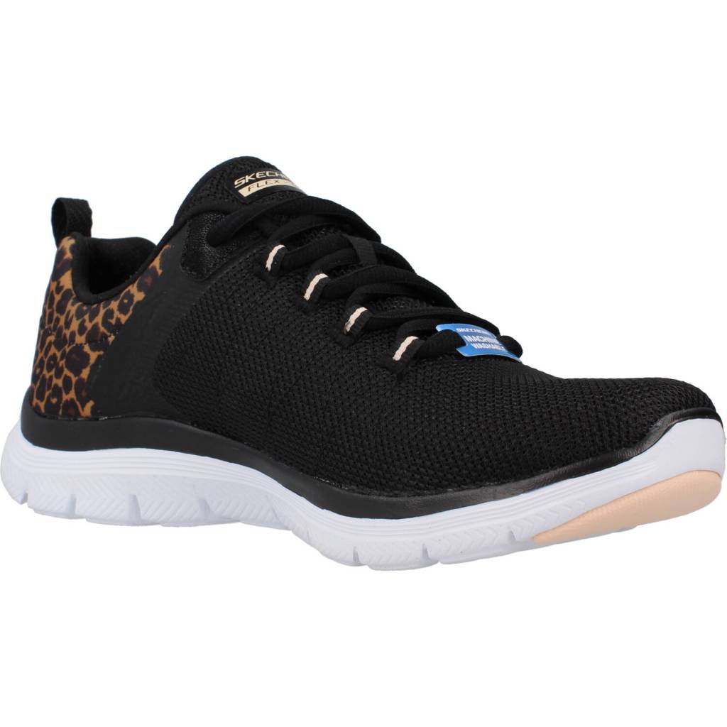 SKECHERS S en color NEGRO  (5)