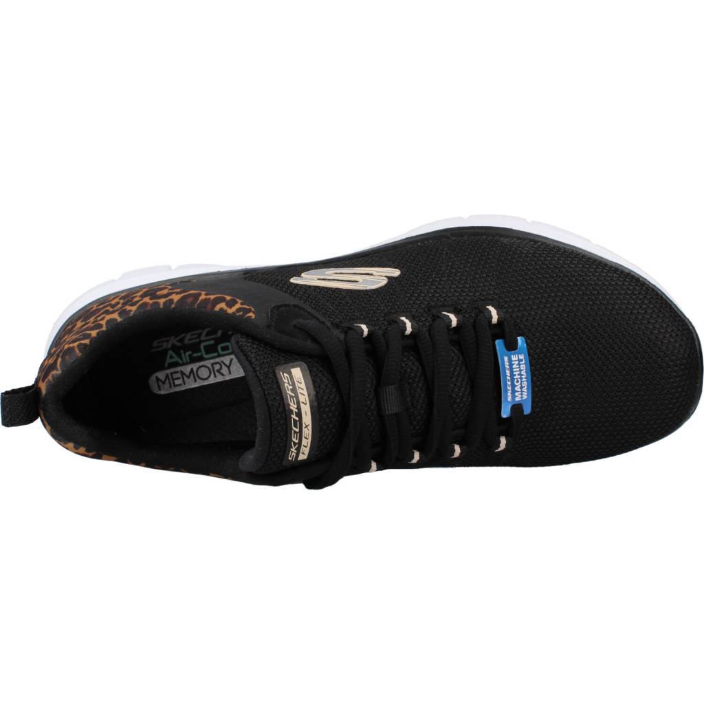 SKECHERS S en color NEGRO  (7)