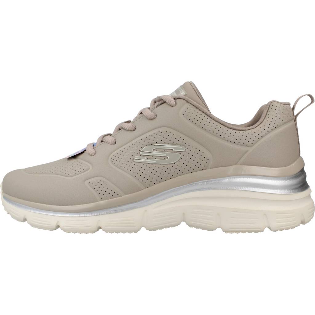 SKECHERS S en color MARRON CLARO  (2)