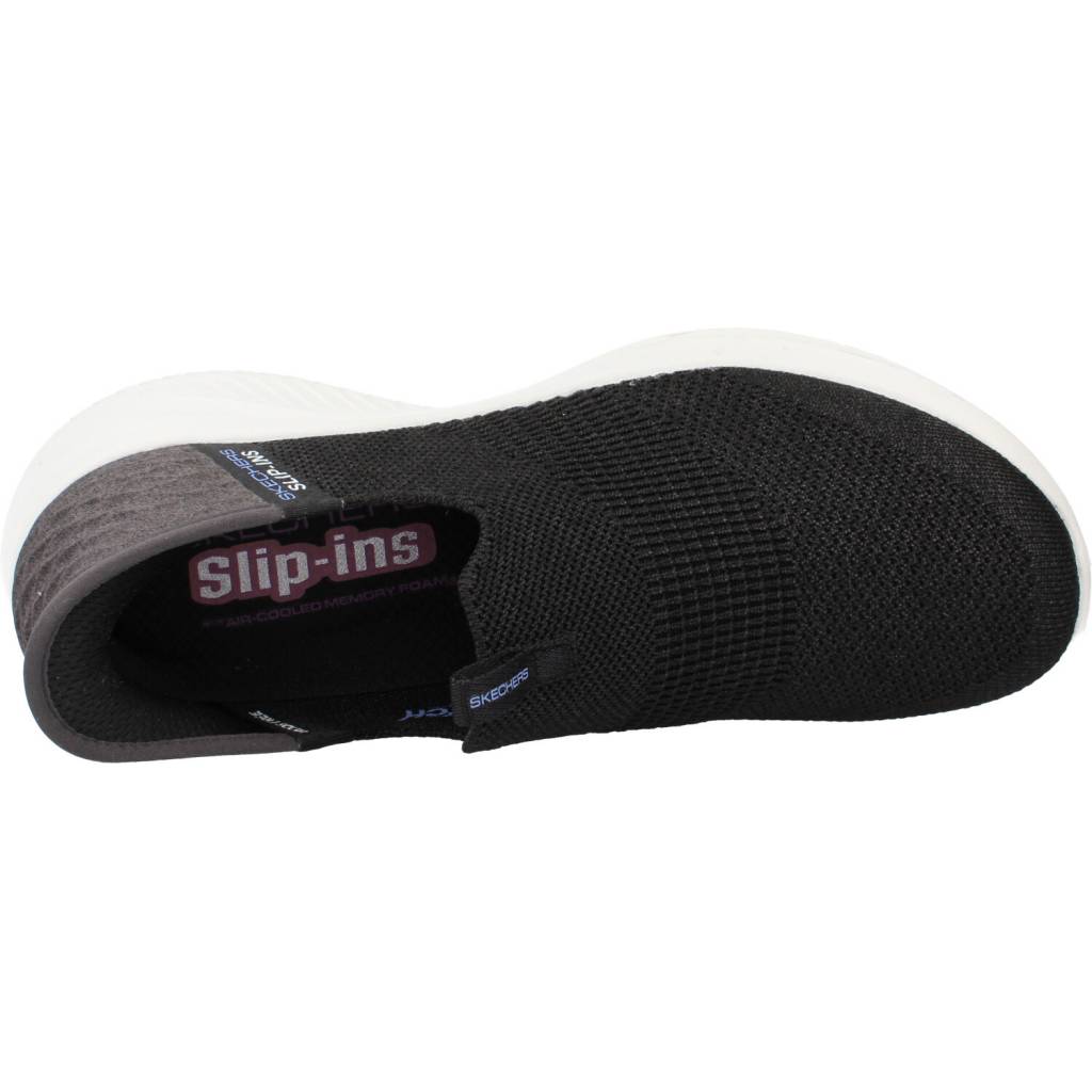 SKECHERS SLIP-INS: SUMIT en color NEGRO  (7)