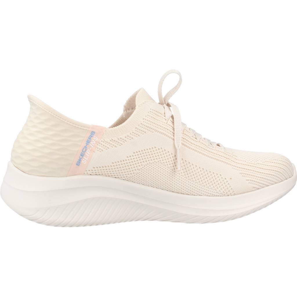 SKECHERS SLIP-INS: ULTRA FLEX . TONAL STRETC en color BEIS  (4)