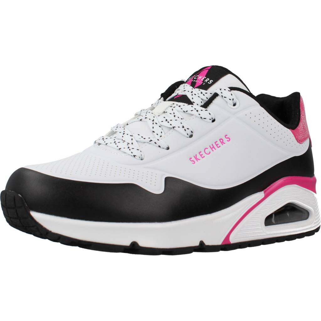 SKECHERS UNO-NEON en color NEGRO  (1)