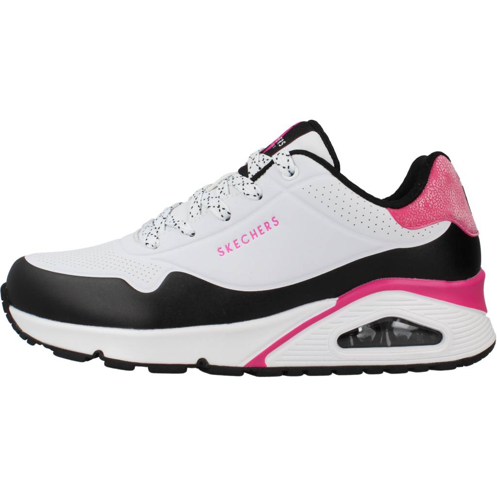 SKECHERS UNO-NEON en color NEGRO  (2)