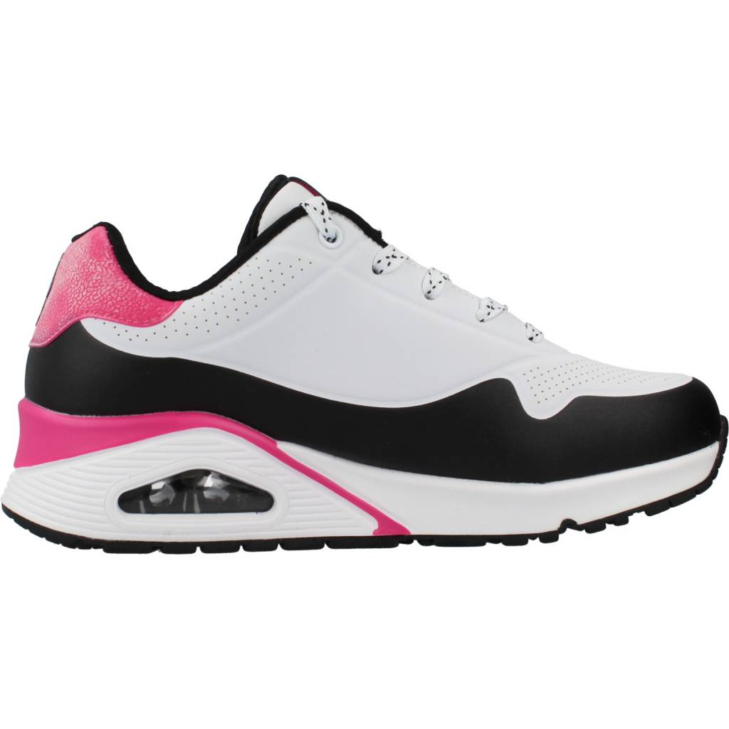 SKECHERS UNO-NEON en color NEGRO  (4)