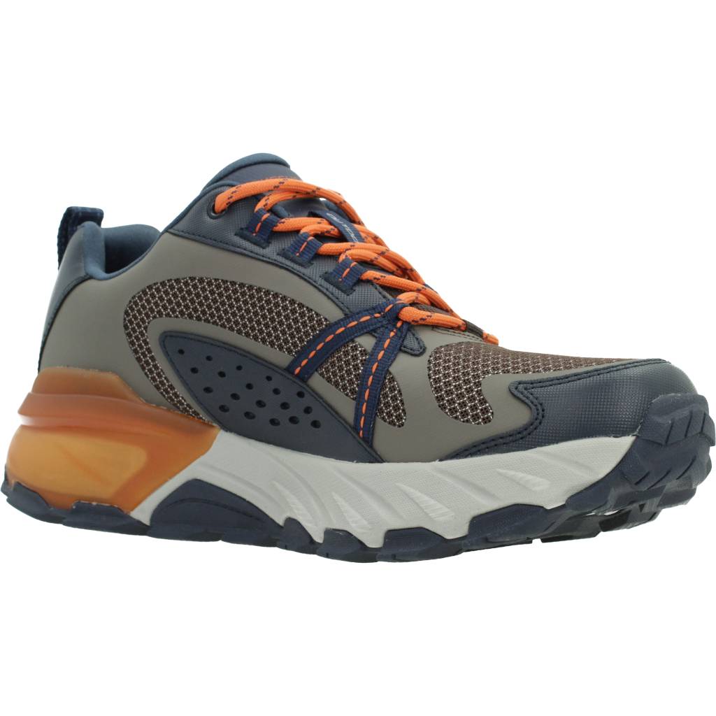 SKECHERS MAX PROTECT en color AZUL  (5)