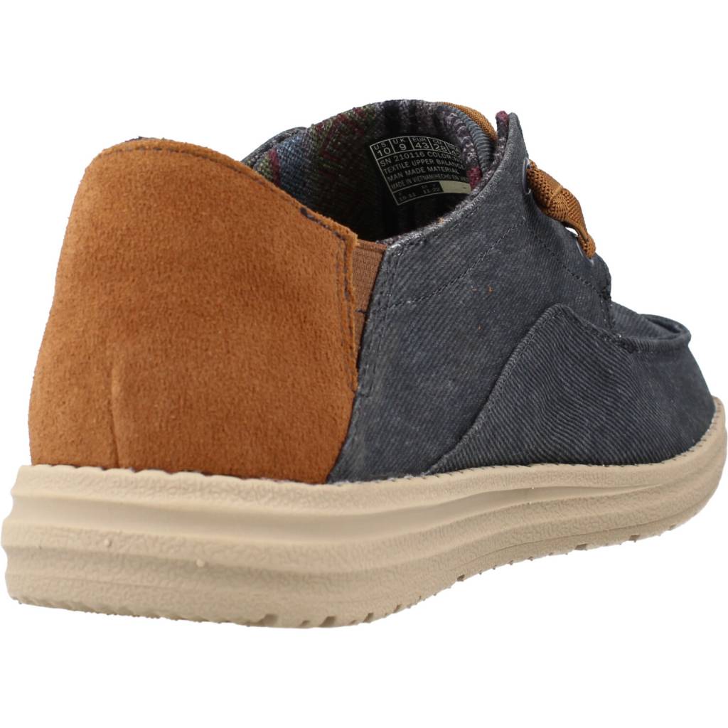 SKECHERS MELSON - MOC TOE en color AZUL  (3)