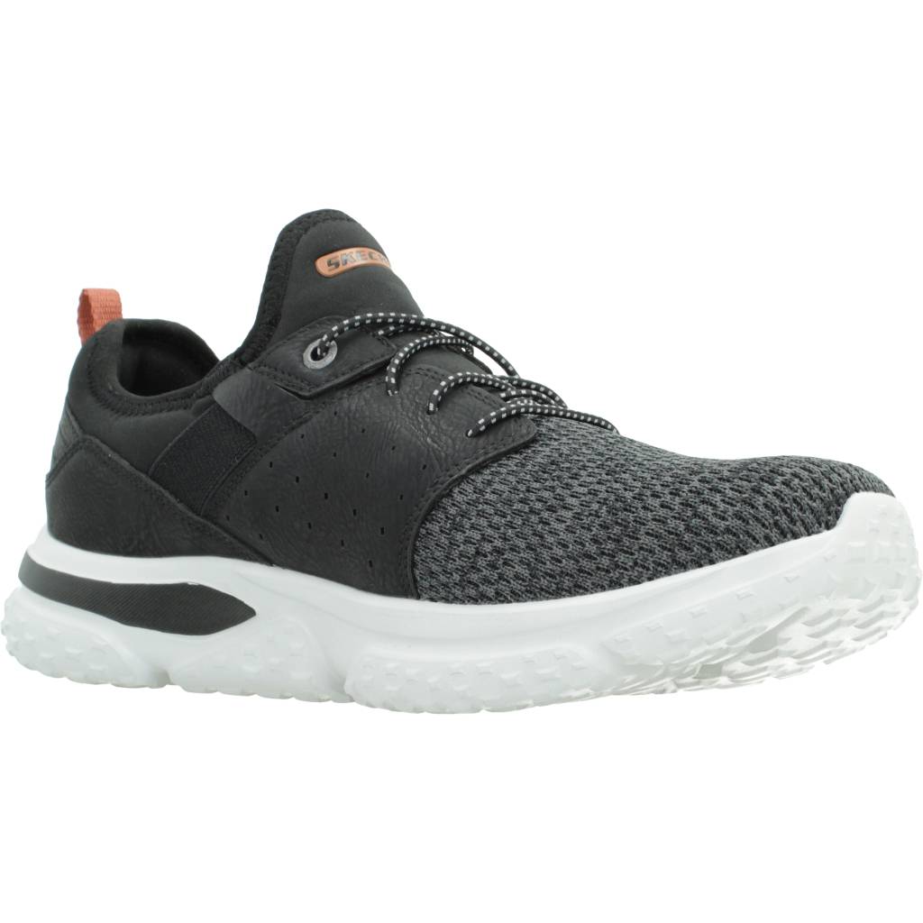 SKECHERS SOLVANO  en color NEGRO  (5)