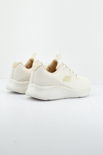 SKECHERS SKECH-LITE PRO en color BLANCO  (3)