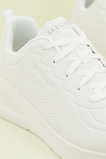 SKECHERS UNO LITE-LIGHTER ONE en color BLANCO  (4)