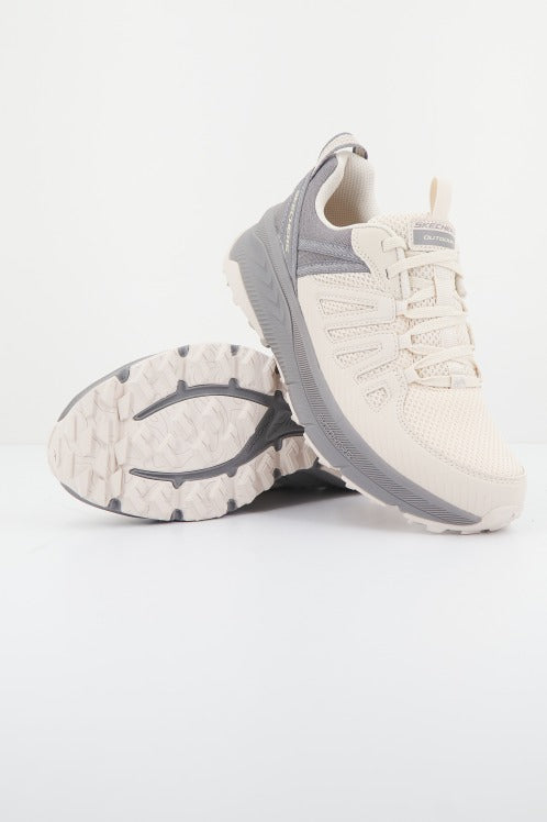 SKECHERS SWITCH BACK en color BLANCO  (1)