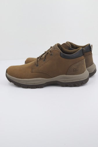 SKECHERS KNOWLSON- RAMHURST en color MARRON CLARO  (2)