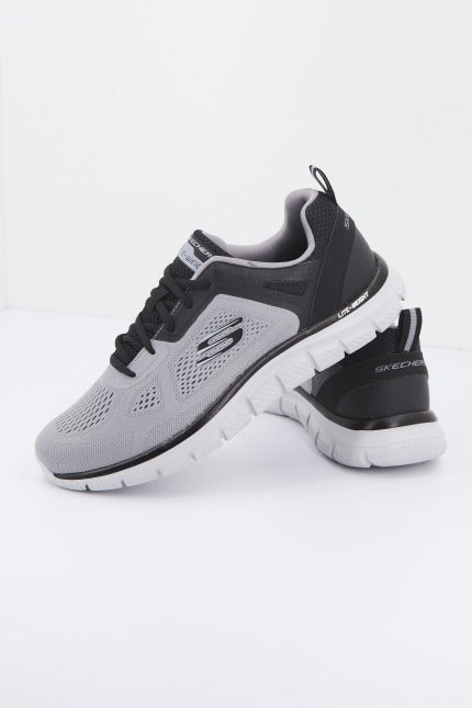 SKECHERS  TRACK en color GRIS  (2)