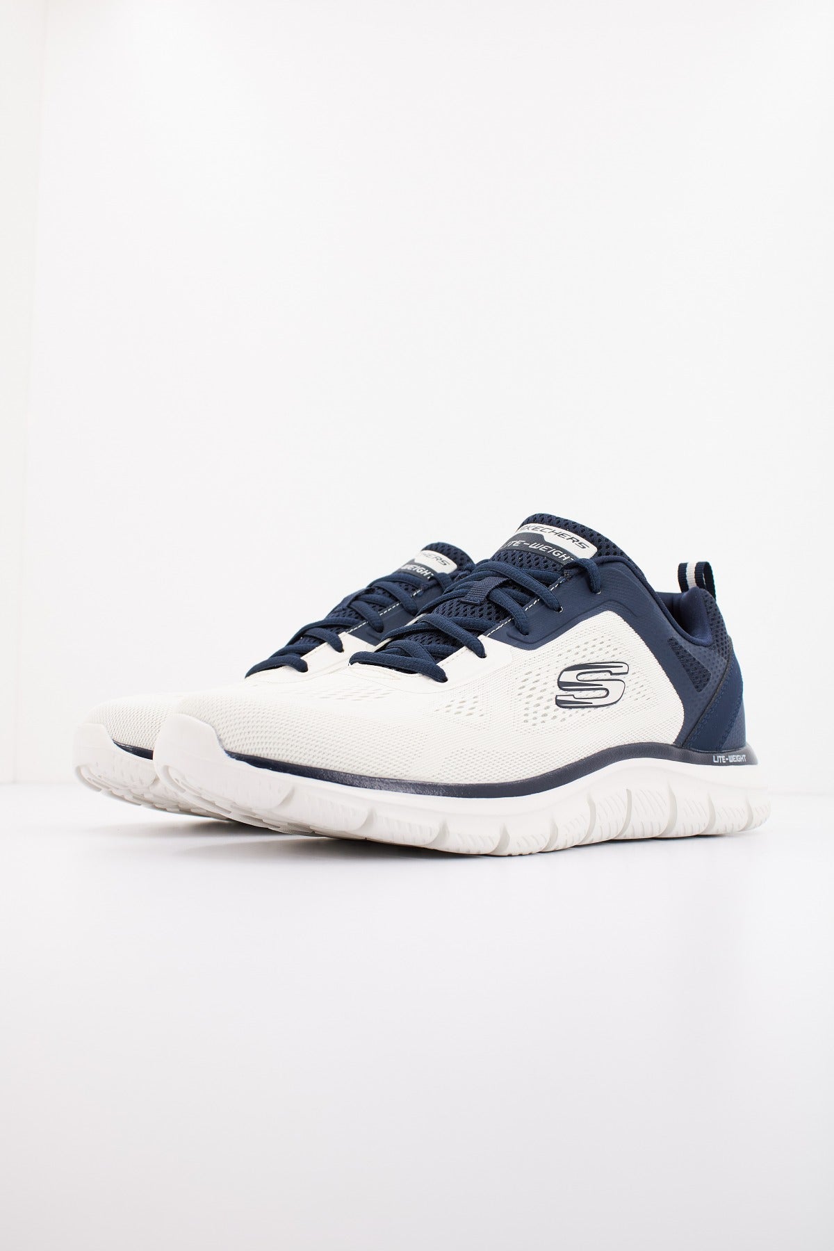 SKECHERS TRACK en color BEIS  (2)