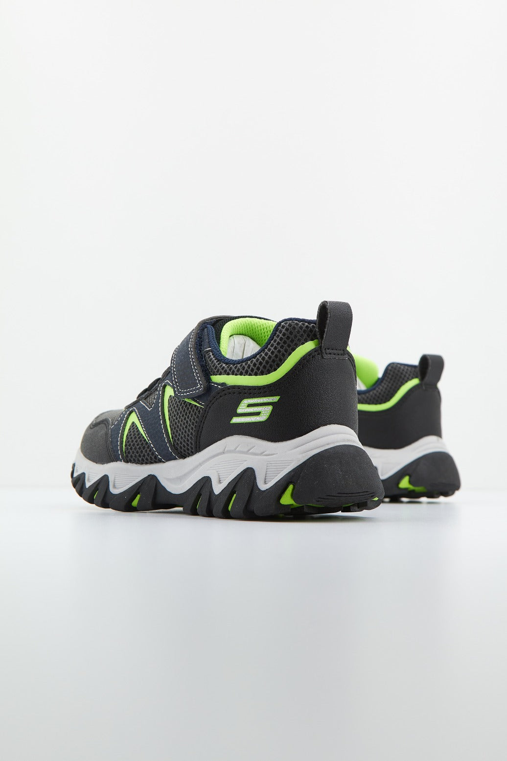 SKECHERS RUGGED RANGER en color NEGRO  (3)