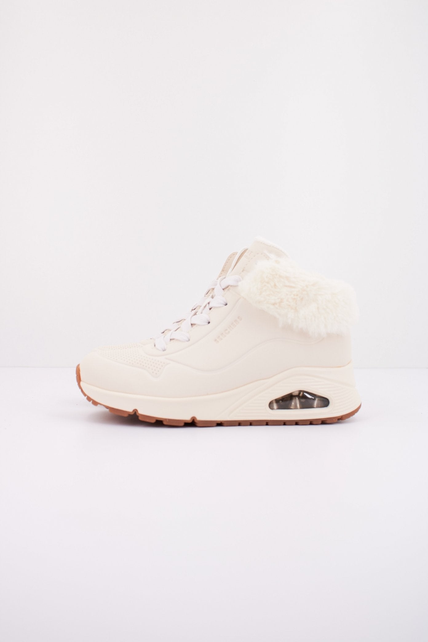 SKECHERS UNO-FALL AIR en color BLANCO  (1)