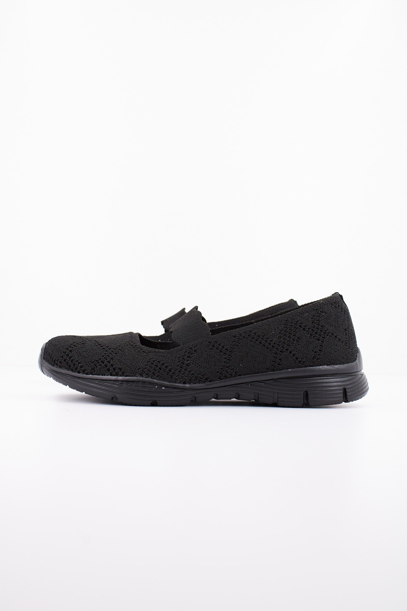 SKECHERS SEAGER - CASUAL PARTY en color NEGRO  (1)