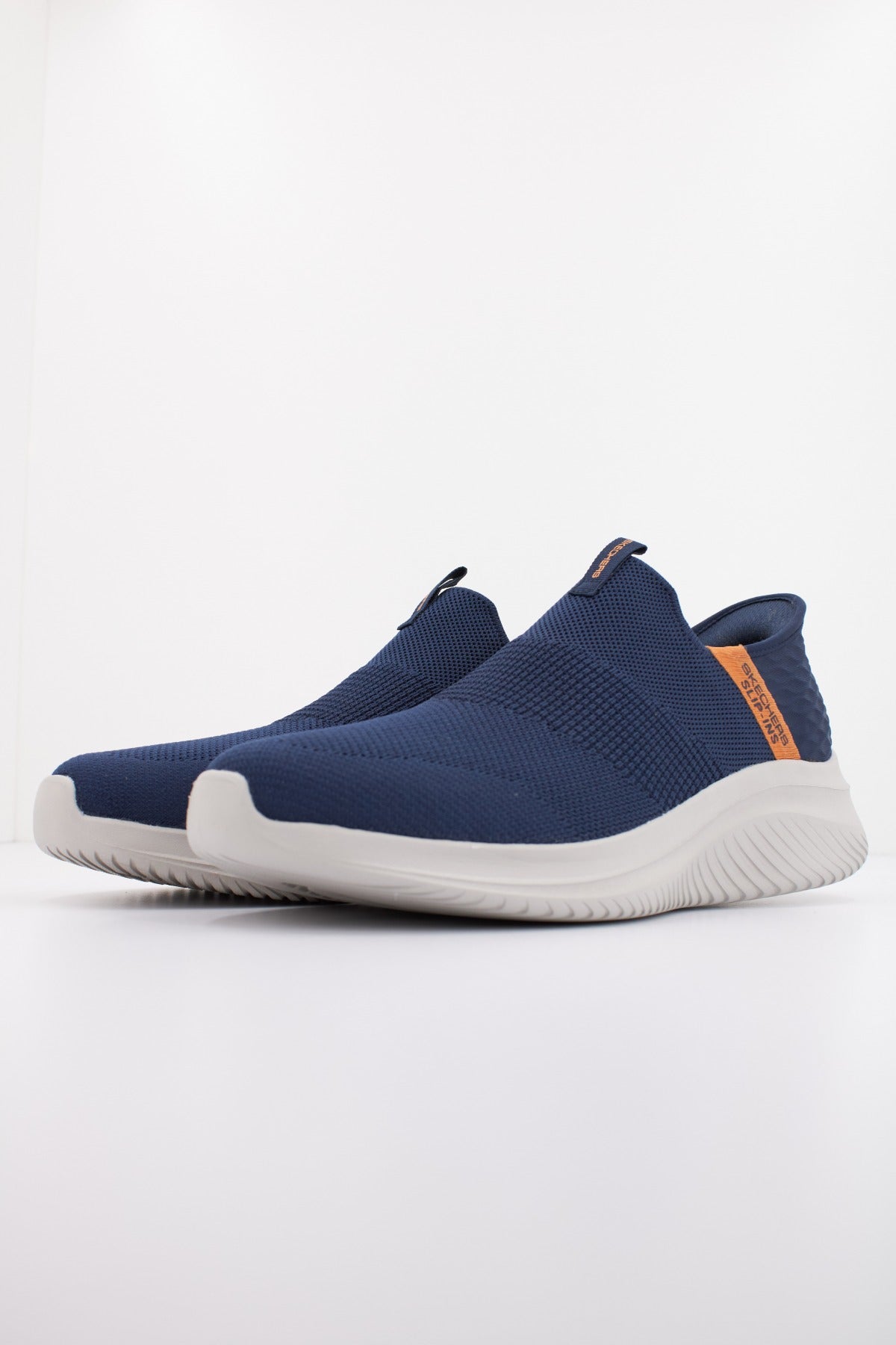 SKECHERS SLIP-INS: ULTRA FLEX . - VIEWPOINT en color AZUL  (2)