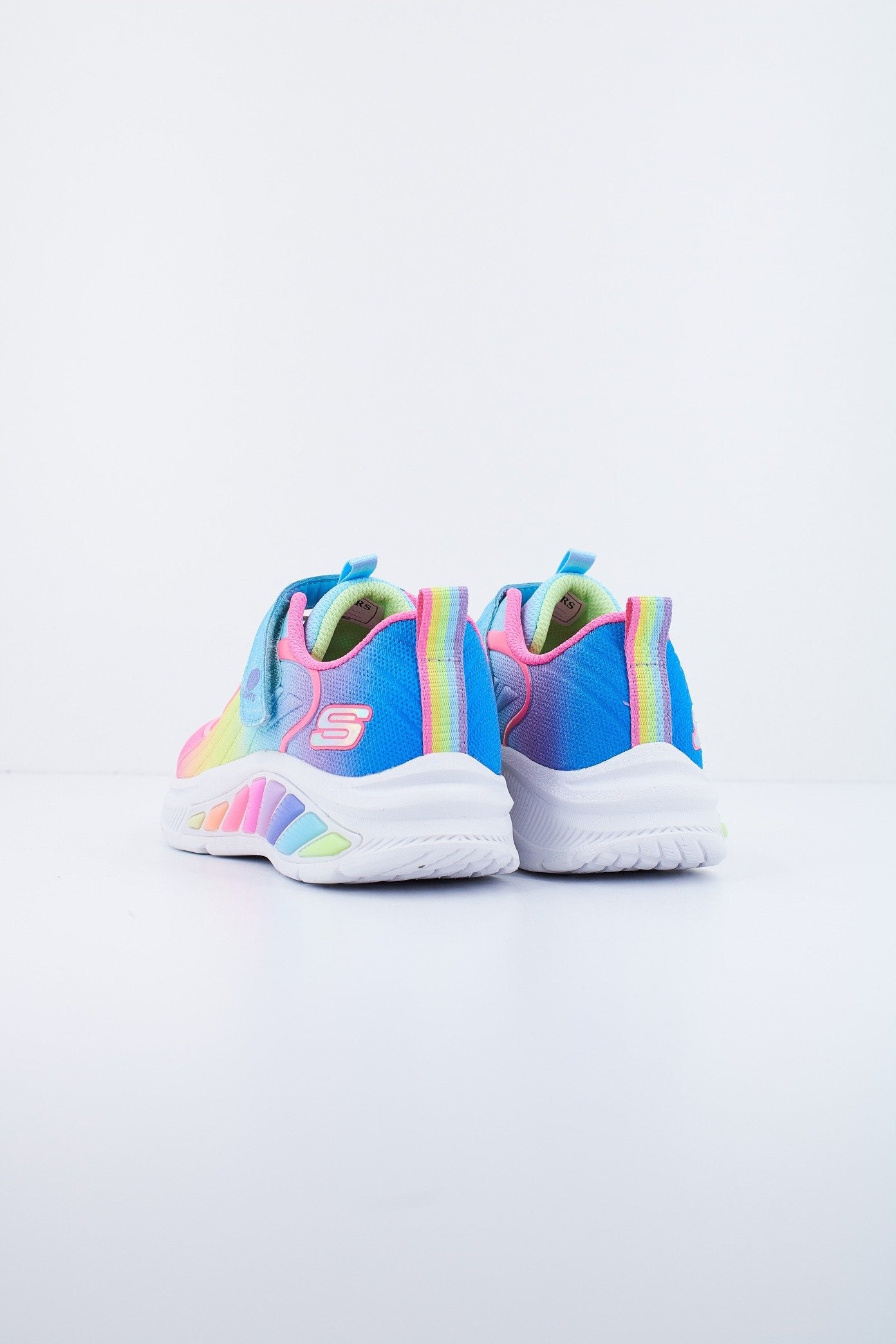 SKECHERS RAINBOW CRUISERS en color MULTICOLOR  (3)