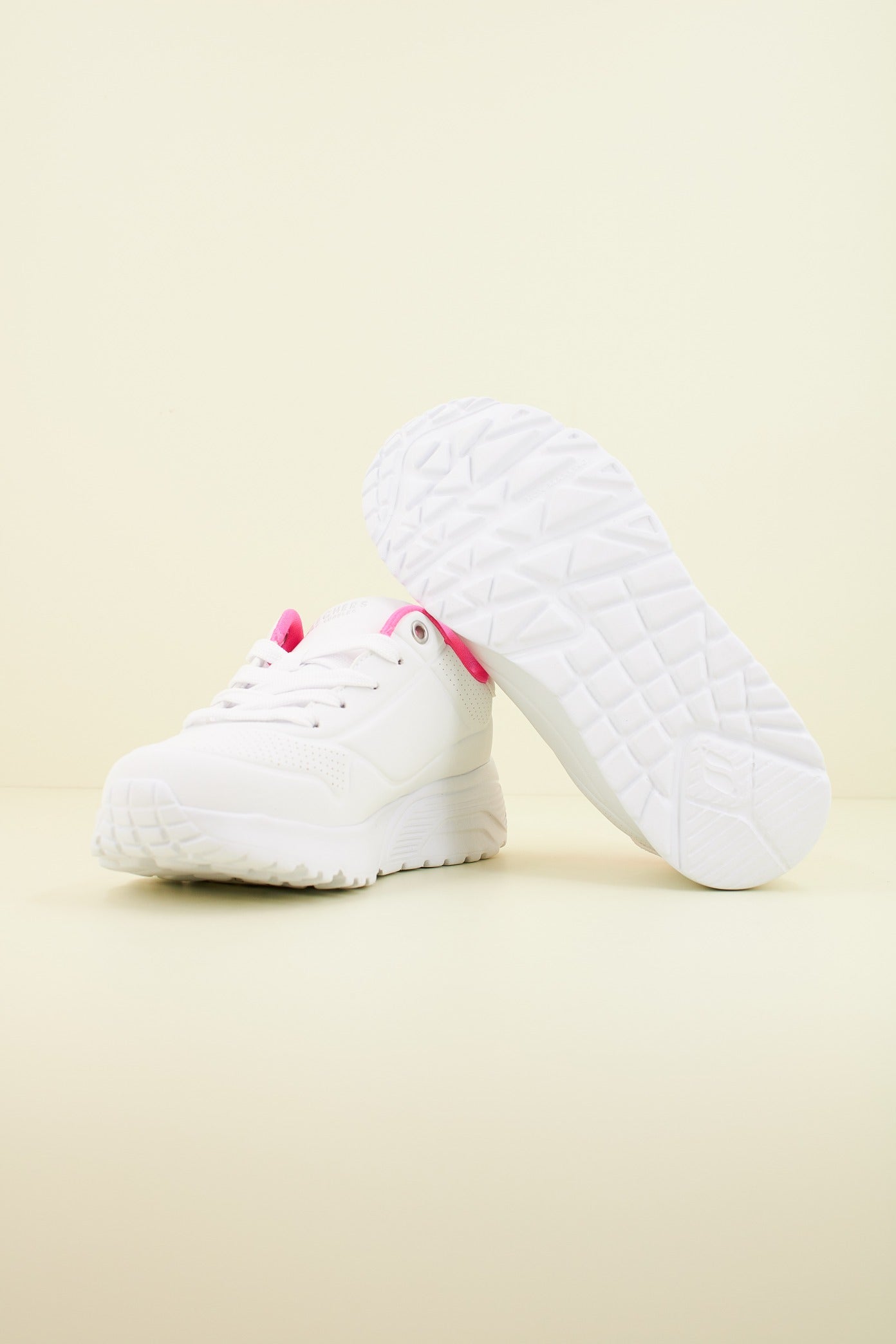 SKECHERS UNO LITE - MY DRIP en color BLANCO  (4)