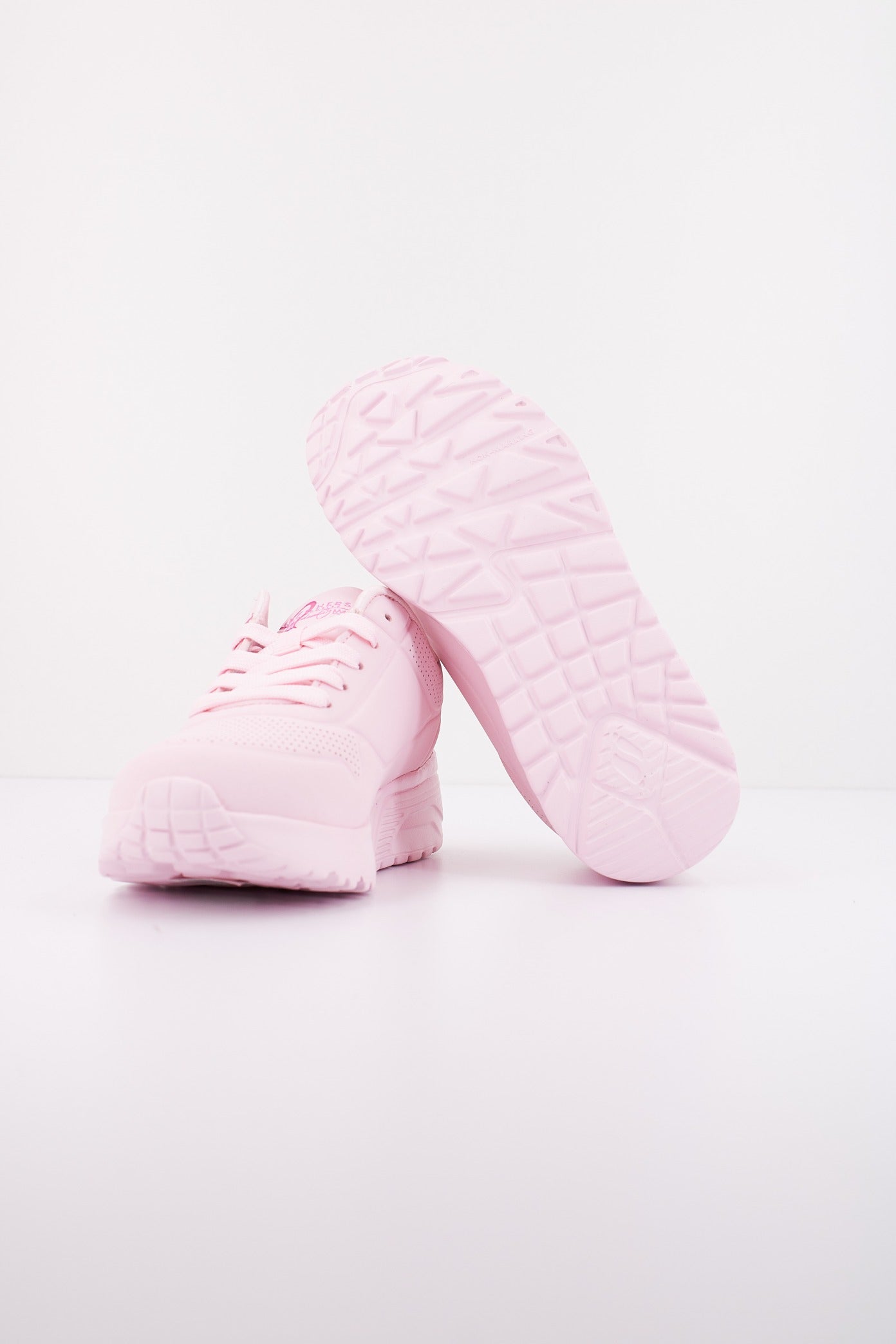 SKECHERS SKECHERS X JGOLDCROWN en color ROSA  (4)