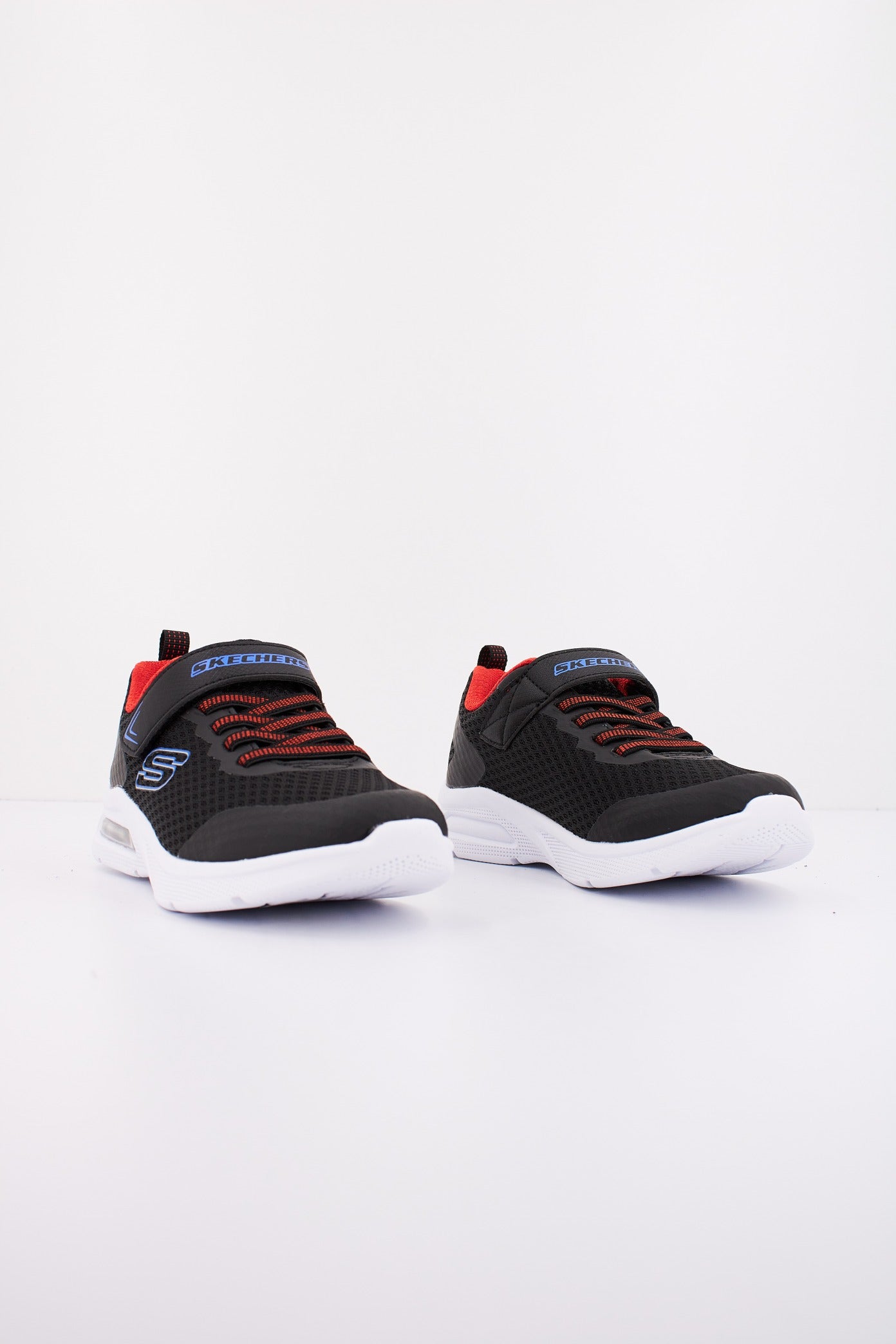 SKECHERS MICROSPEC MAX en color NEGRO  (2)