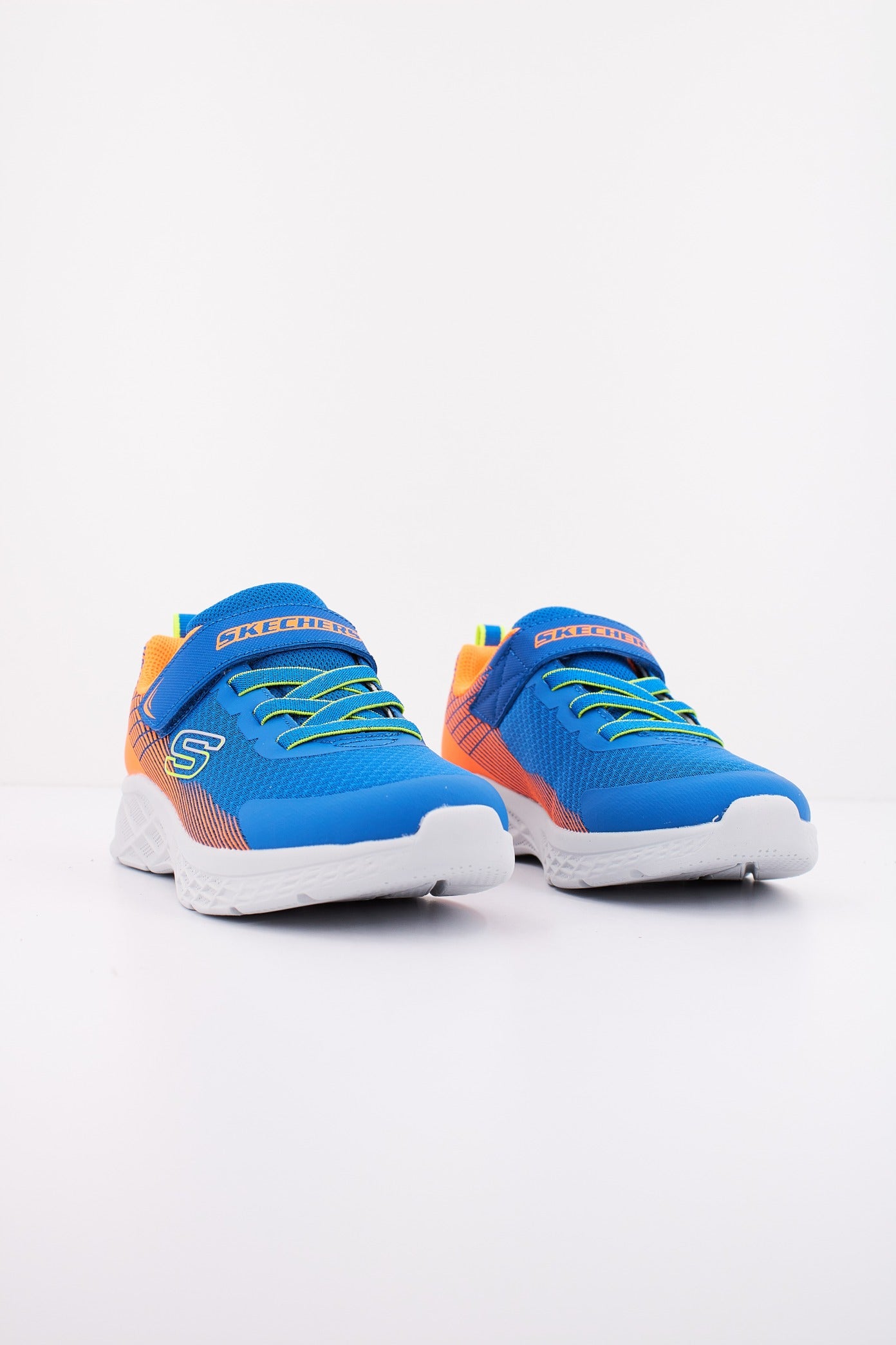 SKECHERS L  en color AZUL  (2)