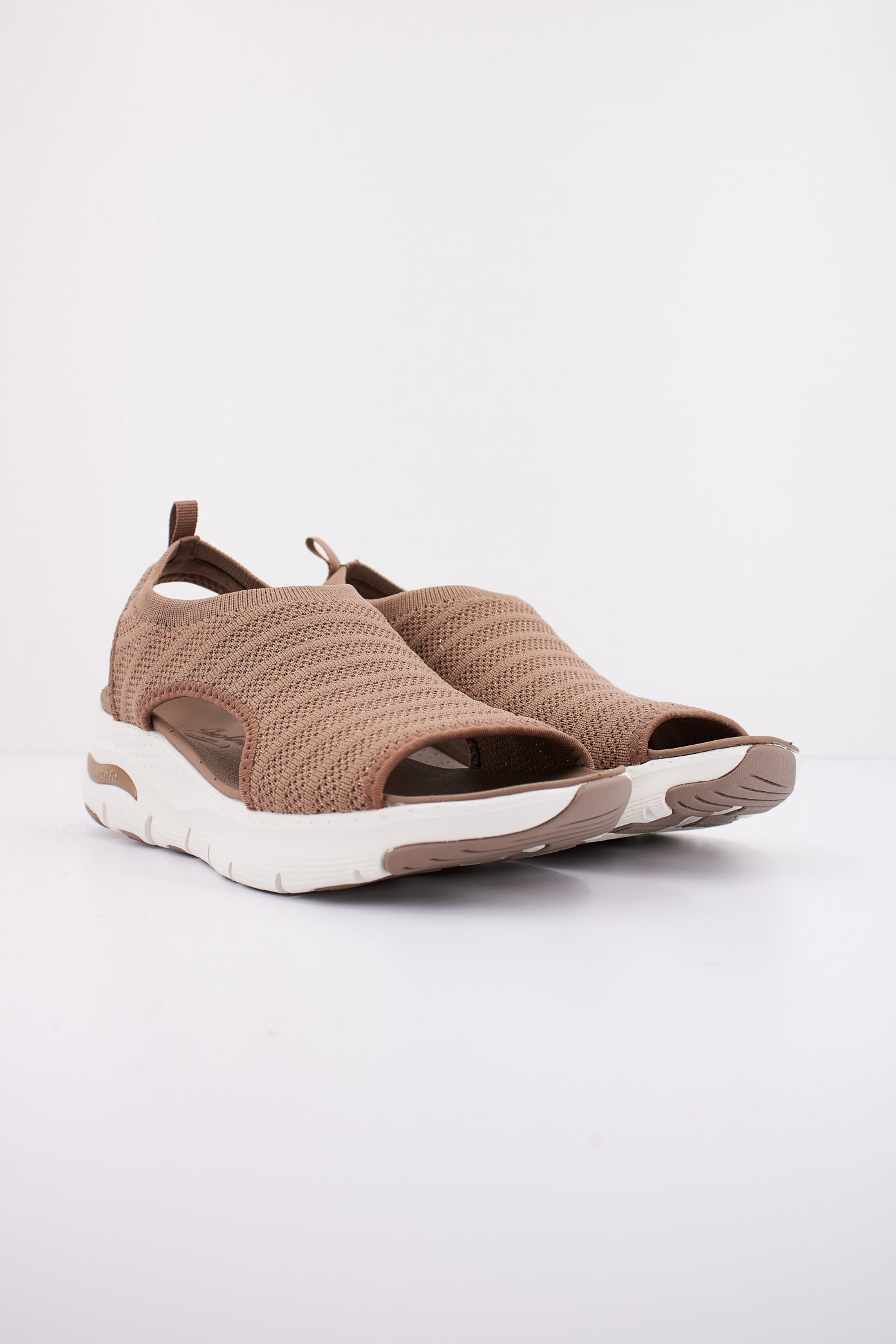 SKECHERS ARCH FIT - DARLING DAYS en color MARRON  (2)