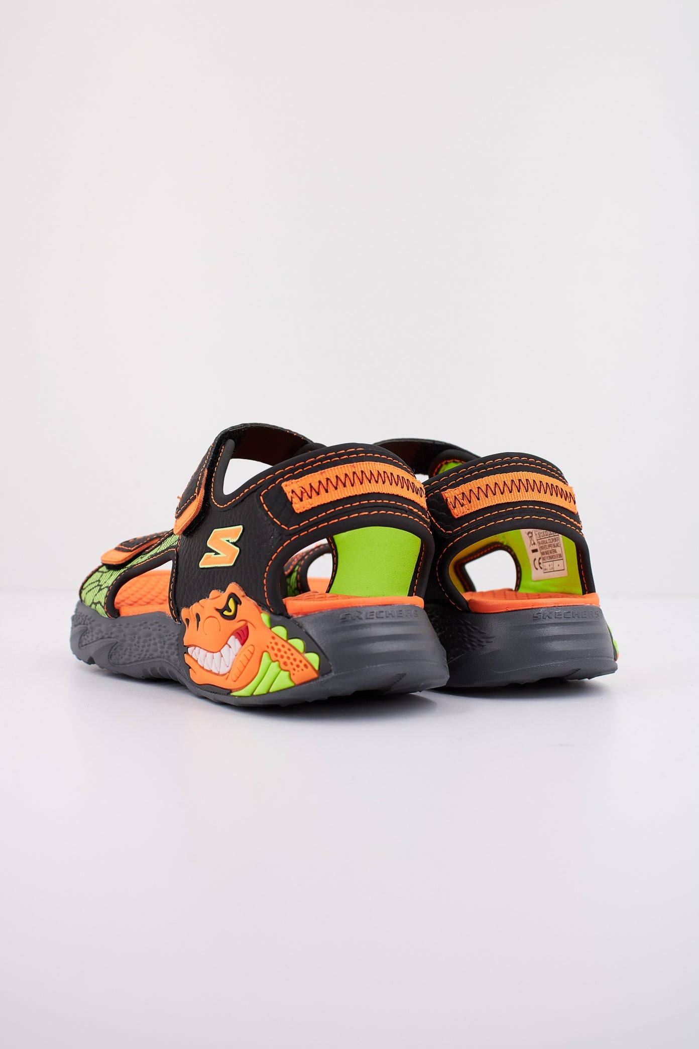 SKECHERS CREATURE-SPLASH en color NEGRO  (3)