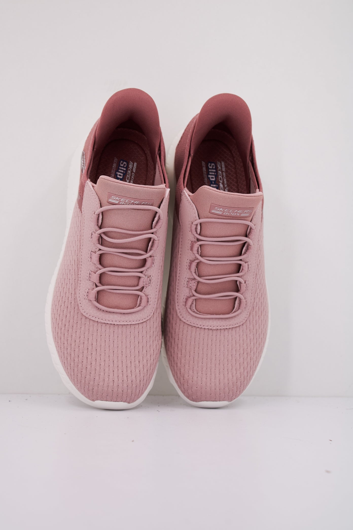 SKECHERS BOBS SQUAD CHAOS - I slip-ins en color ROSA  (3)