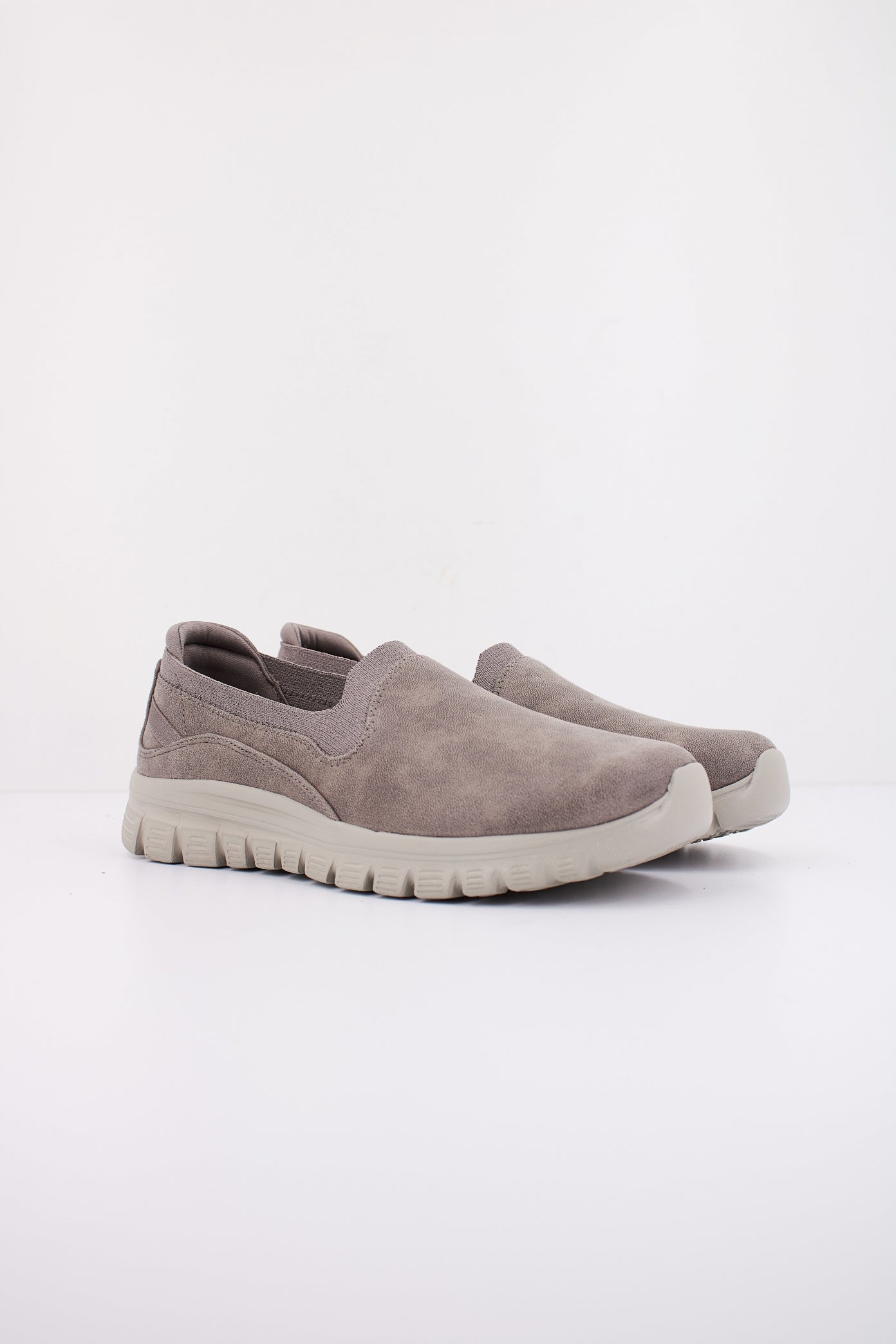 SKECHERS GRACEFUL - LEANING I en color GRIS  (2)