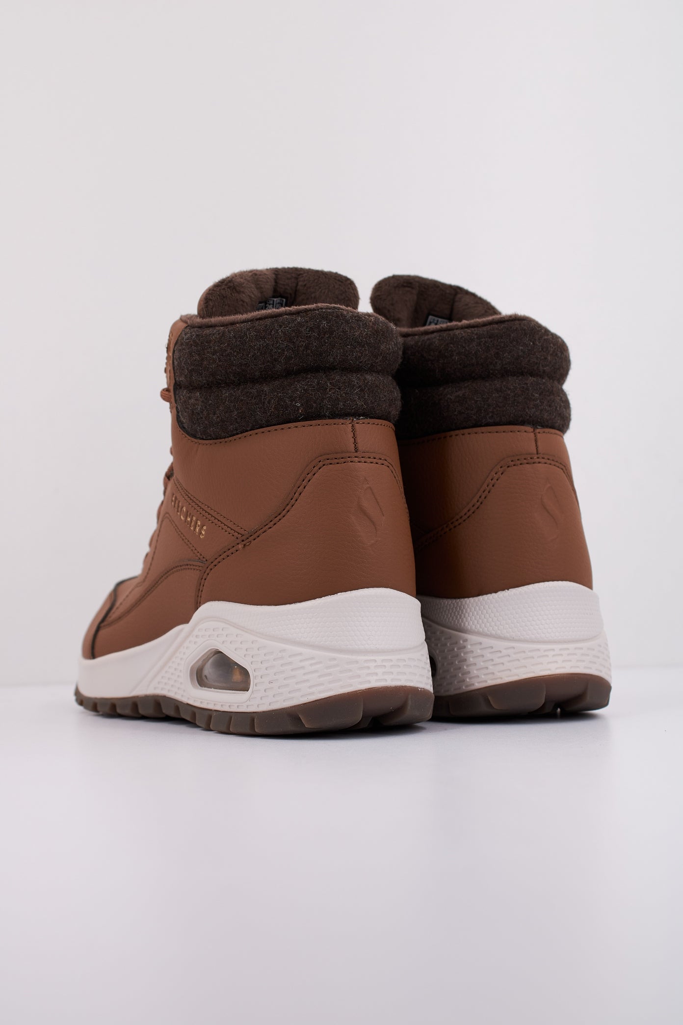 SKECHERS UNO RUGGED en color MARRON  (4)