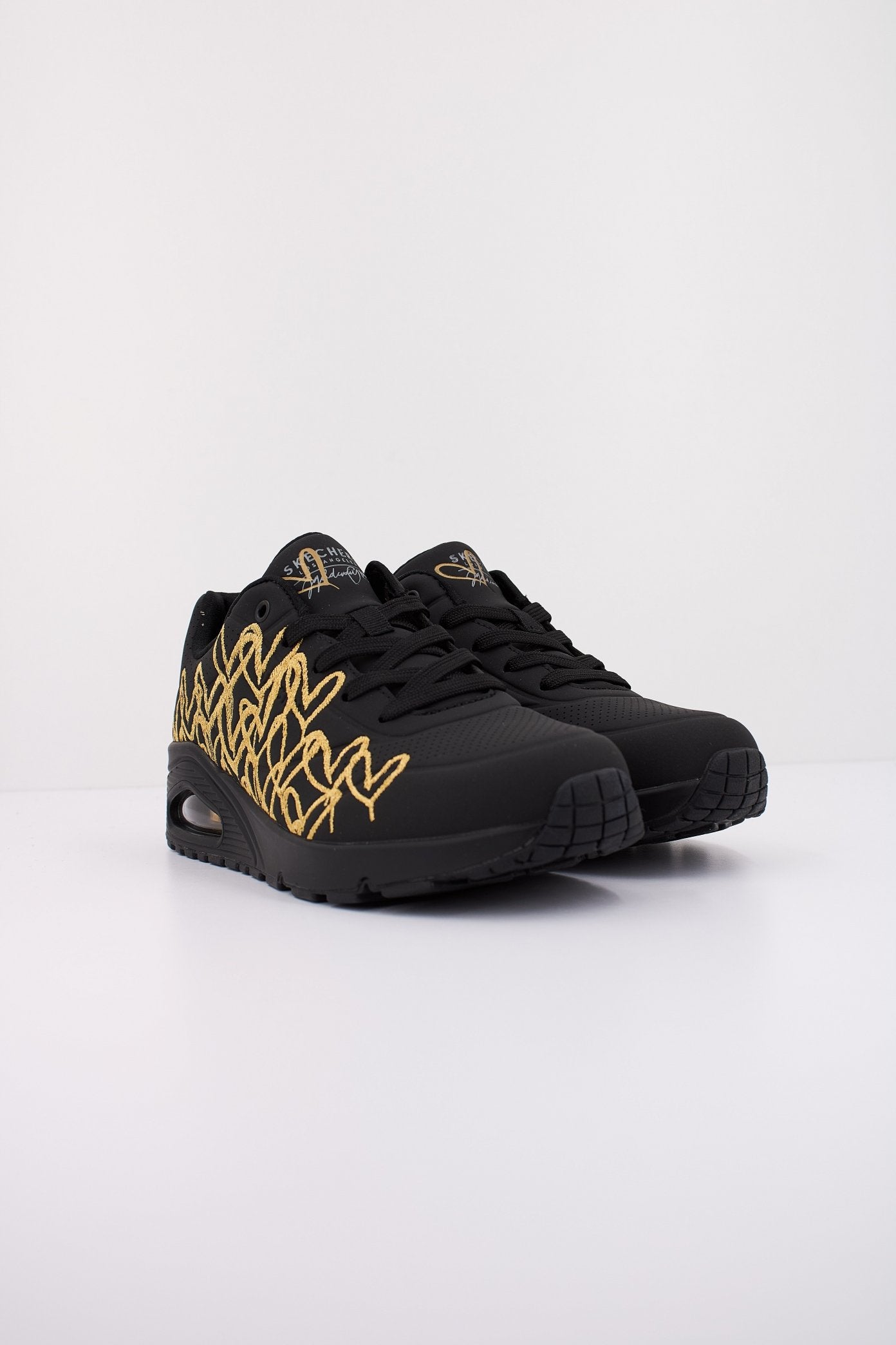 SKECHERS UNO - GOLDEN HEART en color NEGRO  (2)