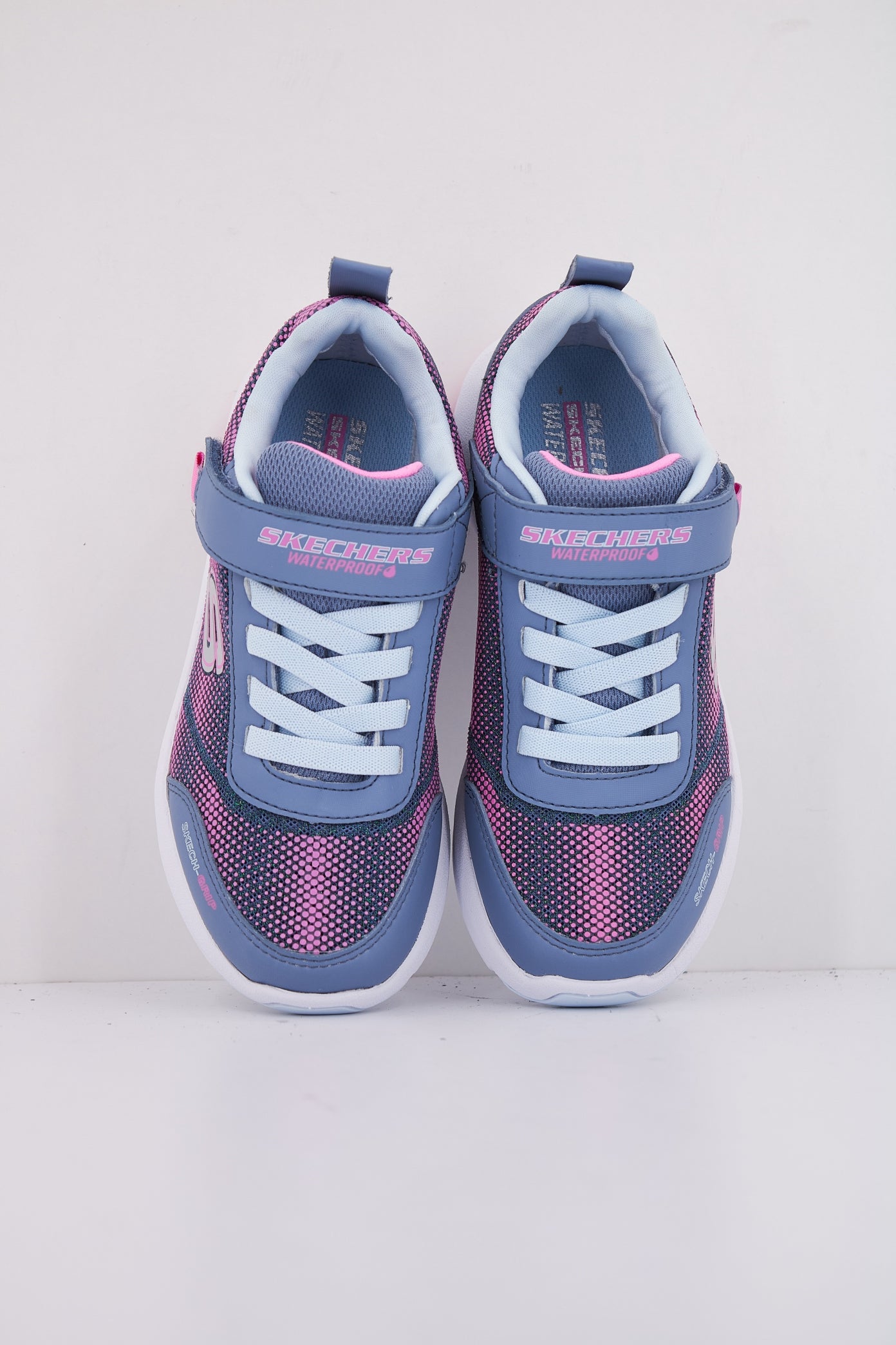 SKECHERS DYNAMIC TREAD - JOUR en color AZUL  (3)