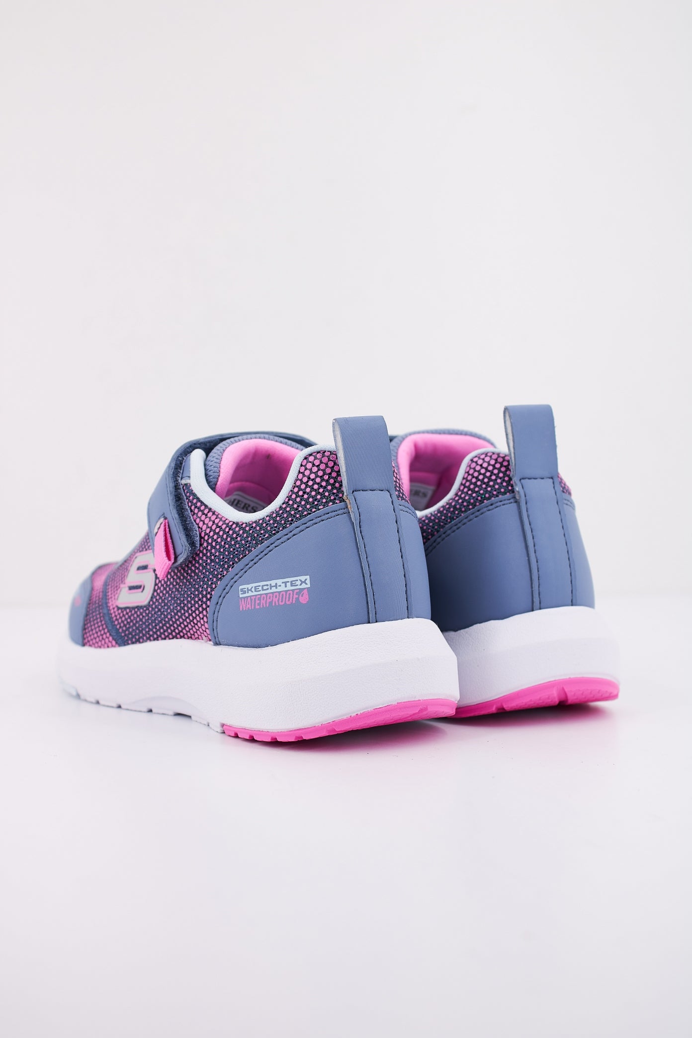 SKECHERS DYNAMIC TREAD - JOUR en color AZUL  (4)