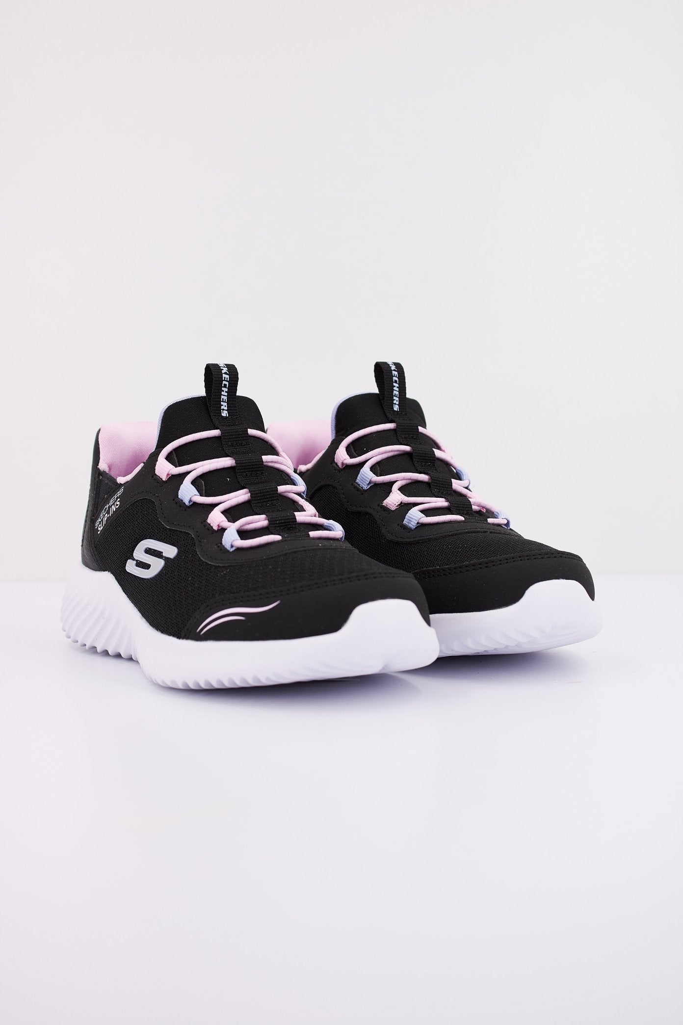 SKECHERS SIMPLE CUTE en color NEGRO  (2)