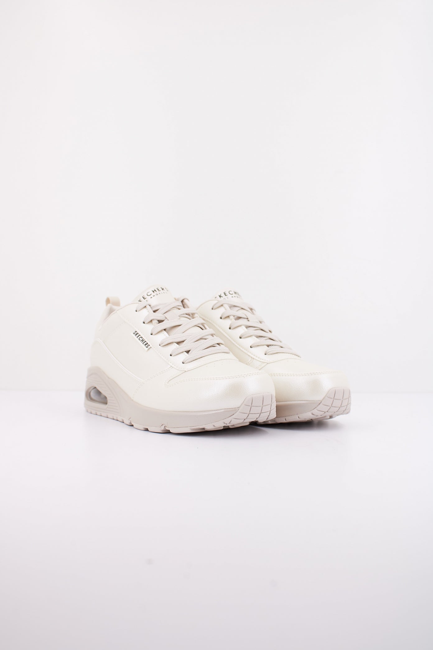 SKECHERS UNO - GALACTIC GAL en color BLANCO  (2)