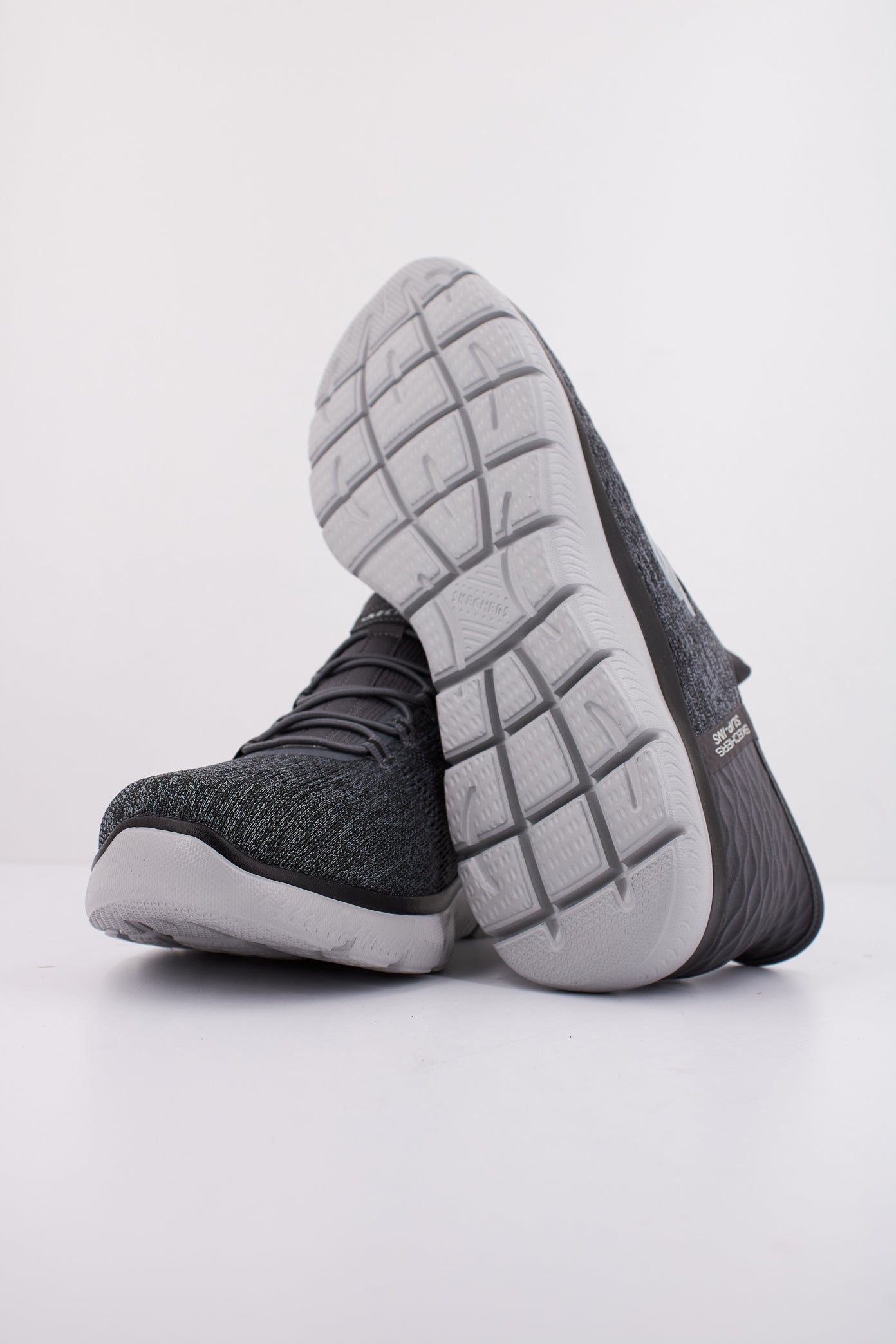 SKECHERS SUMMITS - KEY PACE en color GRIS  (5)