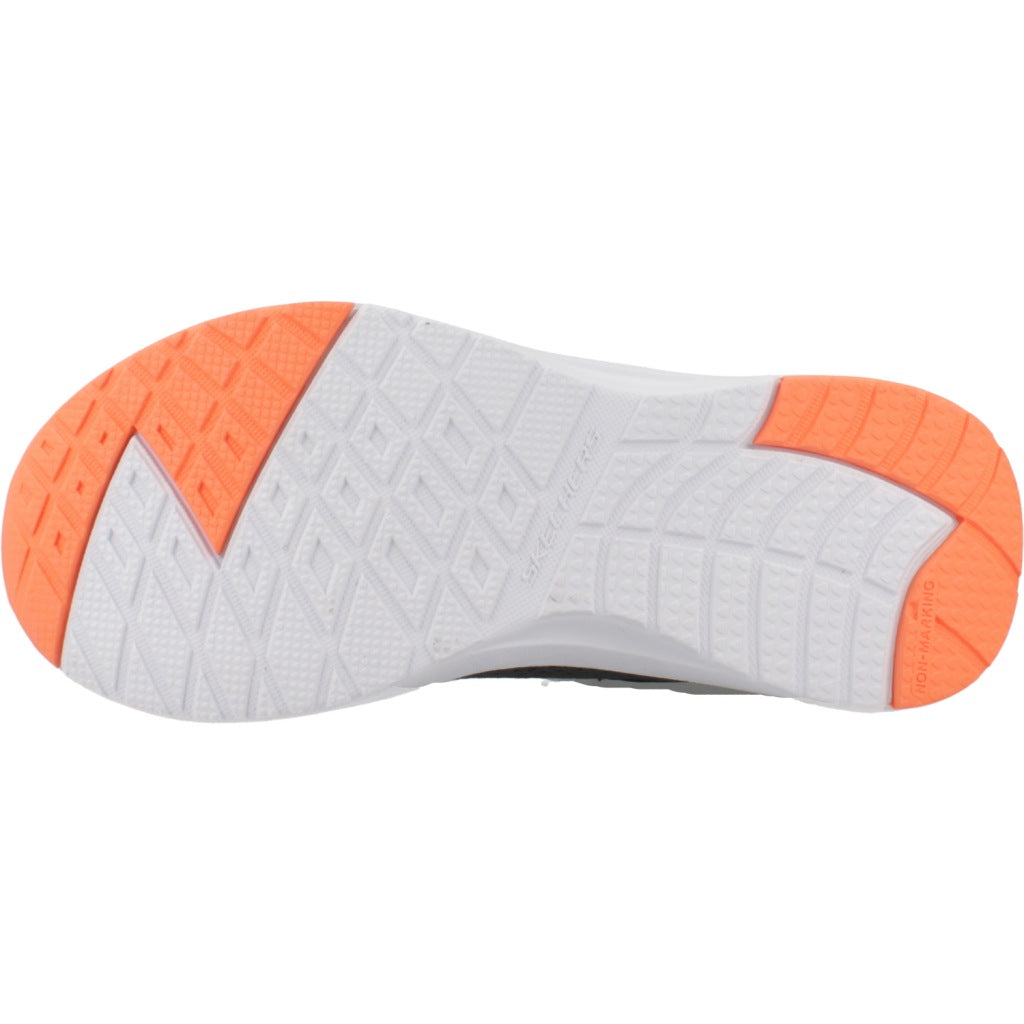 SKECHERS  DYNAMIC TREAD en color GRIS  (6)