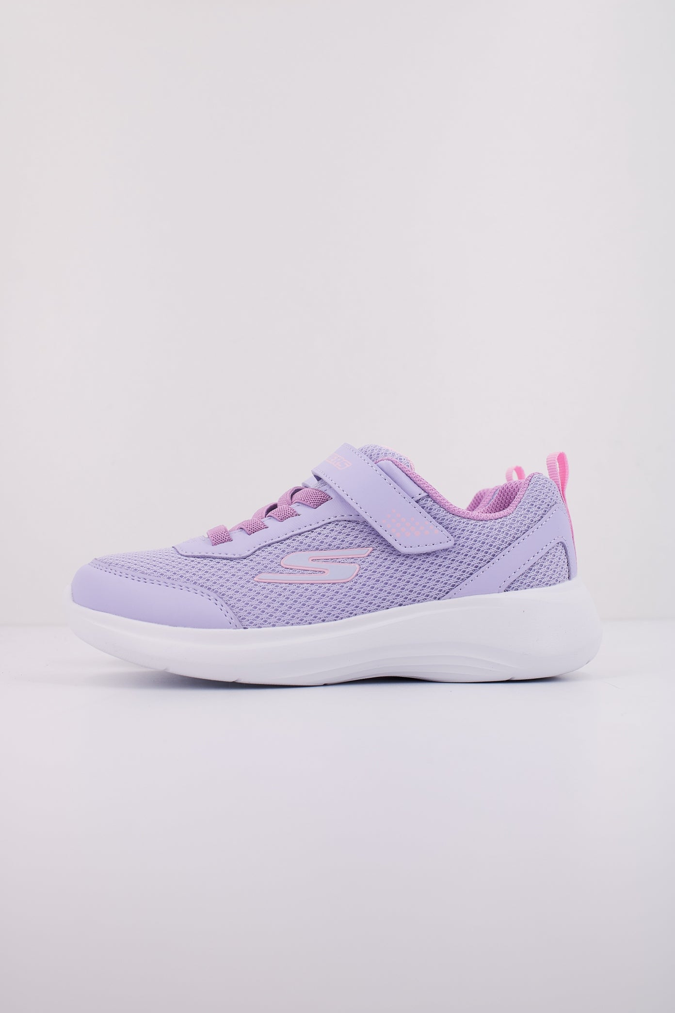 SKECHERS SELECTORS en color VIOLETA  (1)